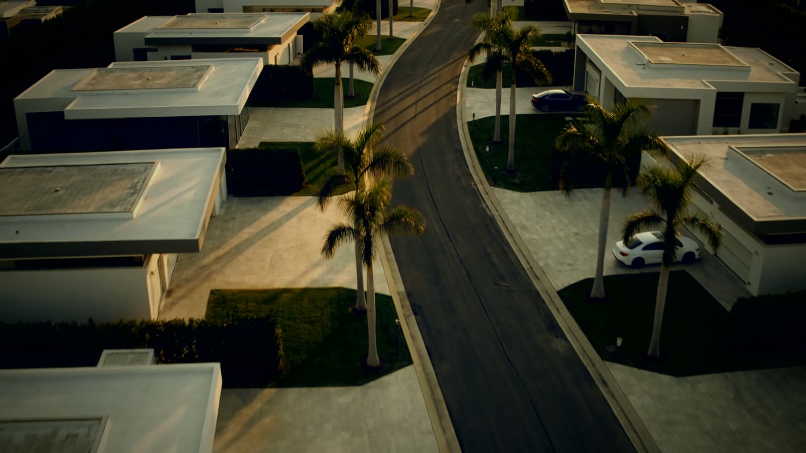 Sobrevoo de condomínio fechado — Tour cinematográfico